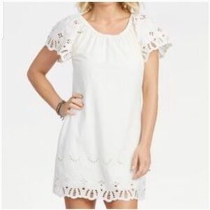 Astar + Evereve Colab Cream Eyelet Embroidered Scalloped Edge Lace Dress Size L